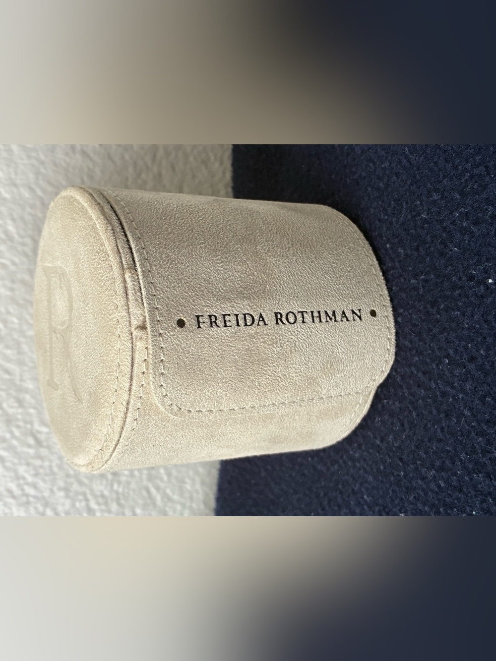 Freida Rothman SIGNATURE TRAVEL CASE
